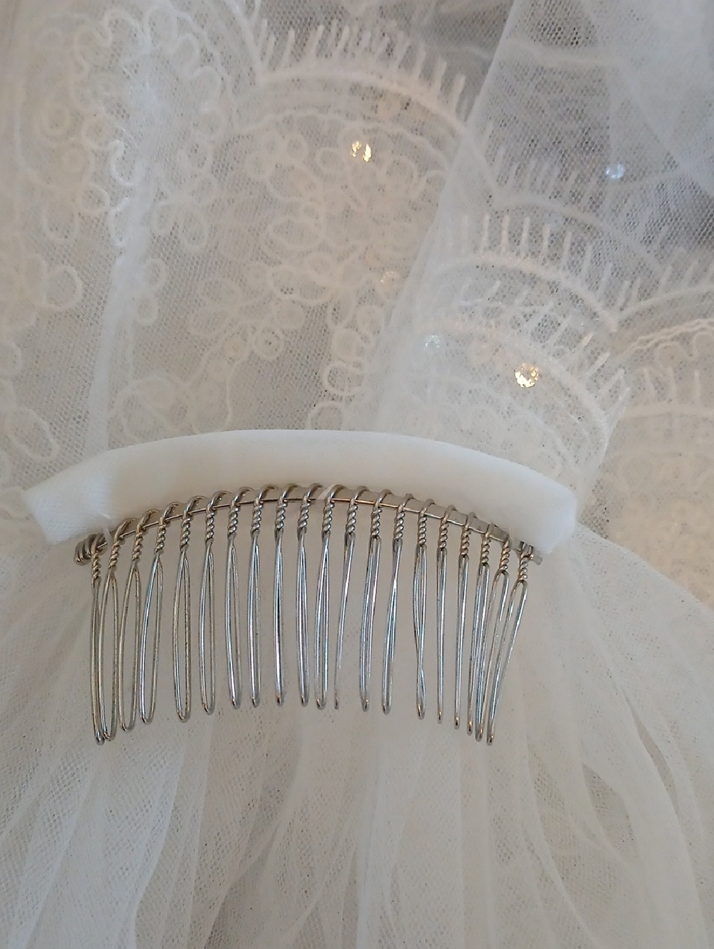 David's Bridal White Two Tier Lace Tulle Embellished Bridal Veil - Picture 10 of 17